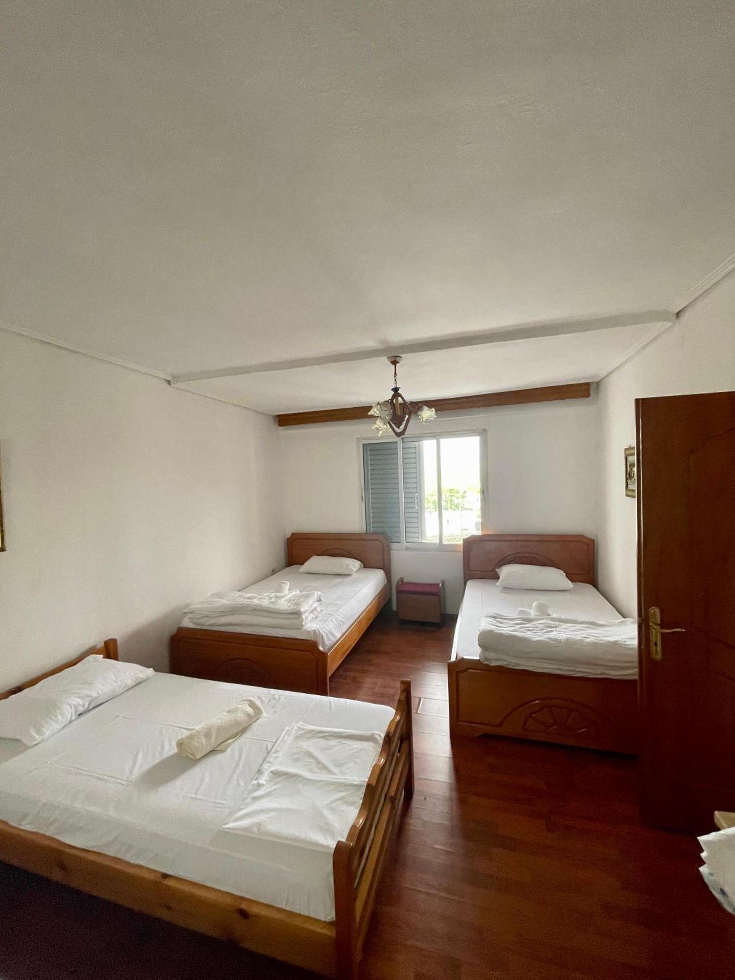 Hotel Bazzar 2 Gjirokastra Zewnętrze zdjęcie